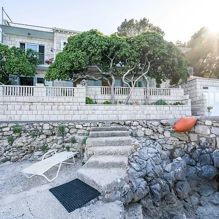 Nikolina Lu - One-bedroom With Terrace Lumbarda